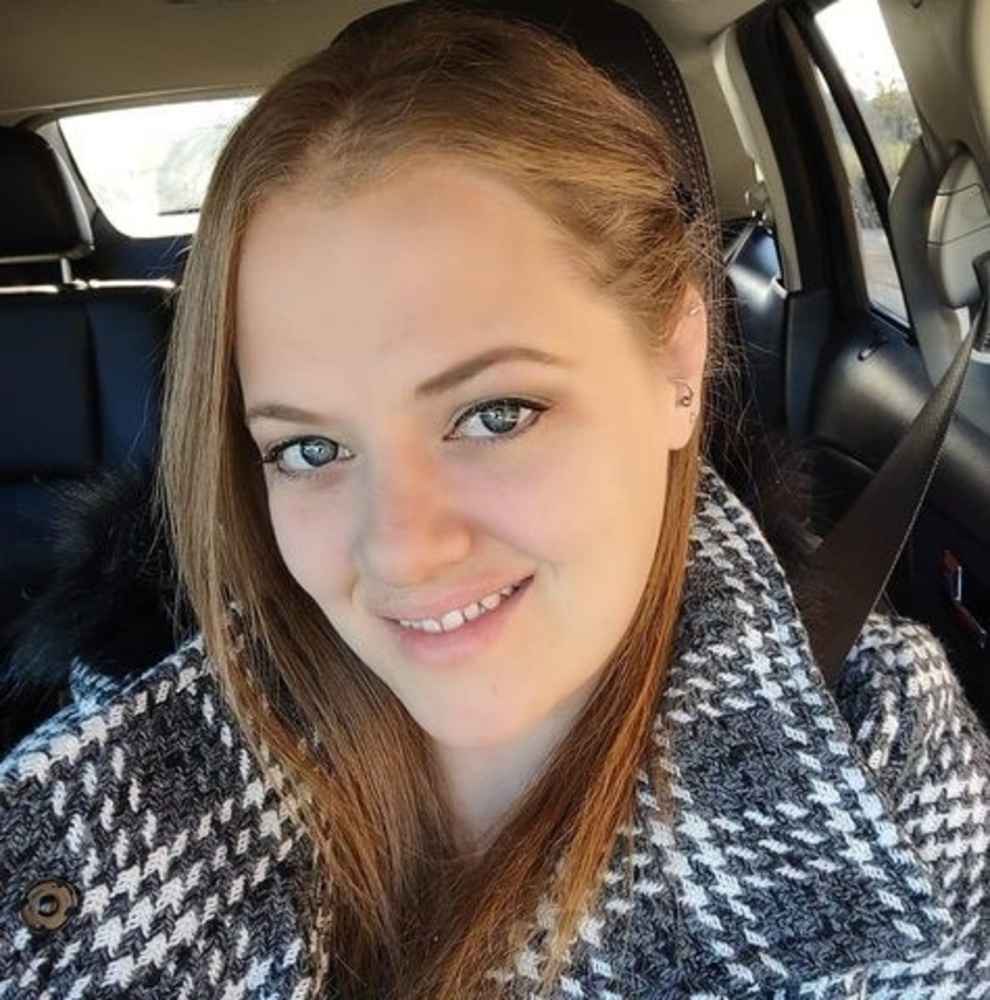 Meet your Posher, Stefanie